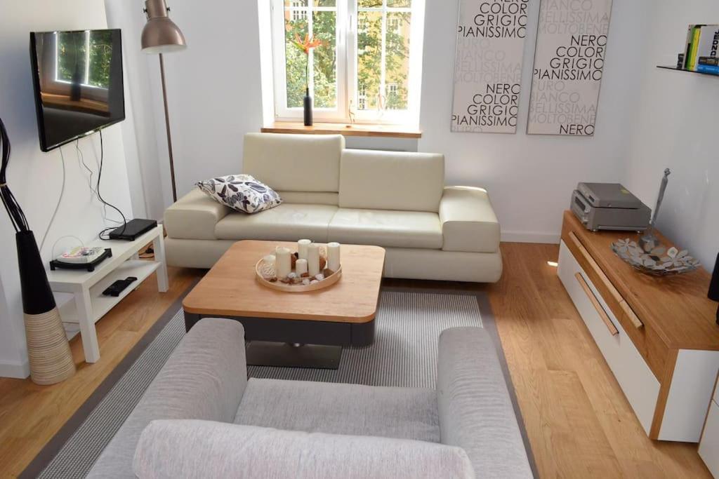 Hello Apartments Modena Sw Ducha Гданск Екстериор снимка