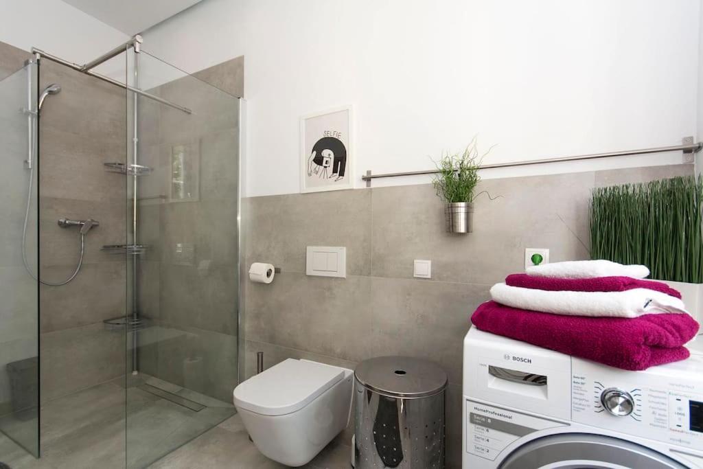 Hello Apartments Modena Sw Ducha Гданск Екстериор снимка