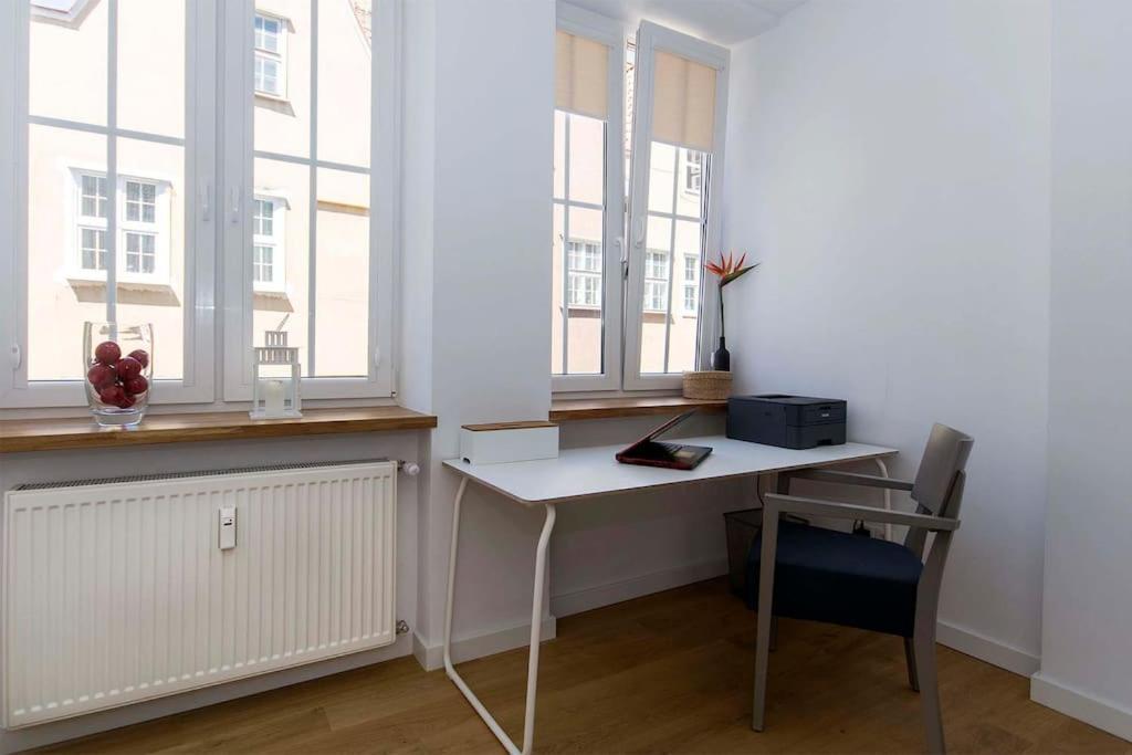 Hello Apartments Modena Sw Ducha Гданск Екстериор снимка